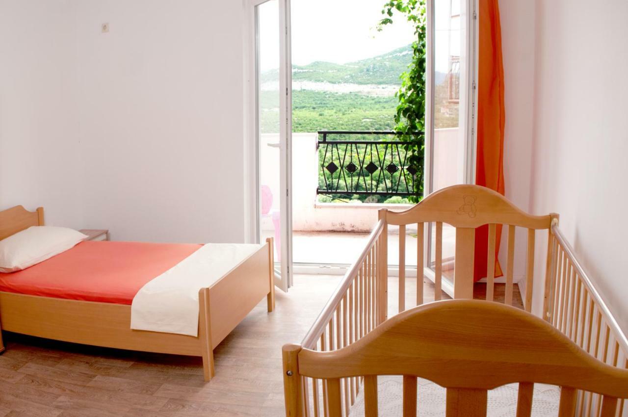 Apartment Kraljevic Blato na Cetini エクステリア 写真